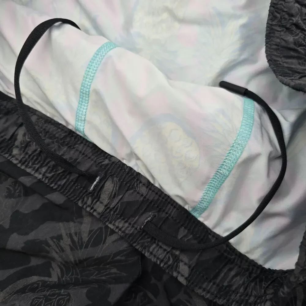 Chubbies Shorts Mens XL 7 Inch Black Boxer Lined Athlounger Pineapple Pines